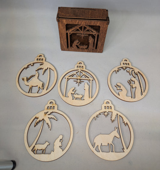 Nativity Manger Christmas Ornament
